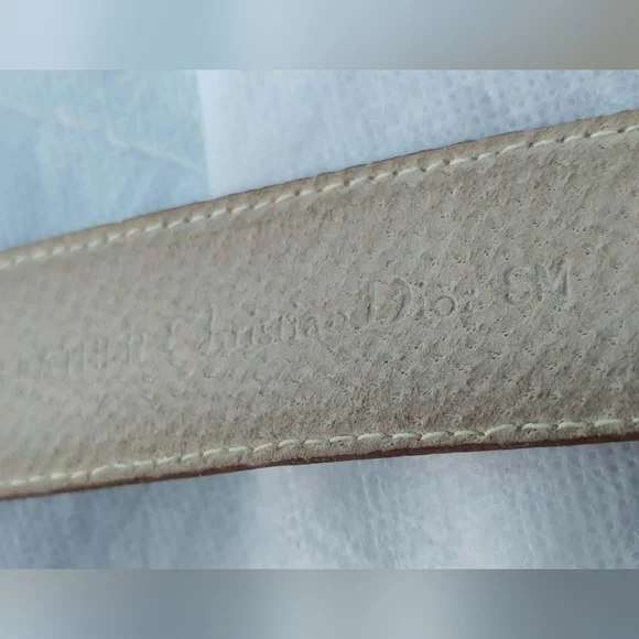 Vintage Christian Dior Women's Gold + Tan Pebbled Leather Belt Size S Small #607 - Picture 6 of 7
